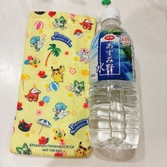 ポケモン　ペットボトルカバーの画像