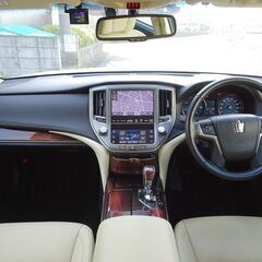 車検満タン クラウンハイブリッド ロイヤルサルーンG HDDナビ フルセグTV Bluetooth バックモニター 本革シート シートヒーター シートクーラー HID ETC ドラレコの画像