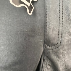 ザワキタ　ストレートレザーパンツ　W30 革パンの画像