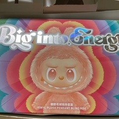 ラブブ　Labubu エナジーの画像