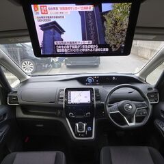 車検満タン セレナ eパワー エマブレ ナビ フルセグTV Bluetooth フリップダウンモニター アラウンドビューモニター 両側パワスラ インテリキー クルコン ドラレコ LEDライト ETCの画像