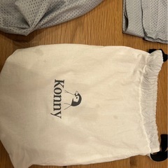 コニー　抱っこ紐の画像