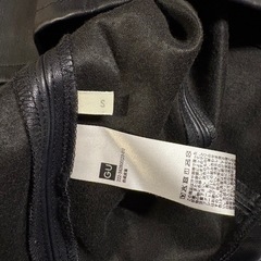 レザー　タイトスカート　ショートパンツ　　の画像