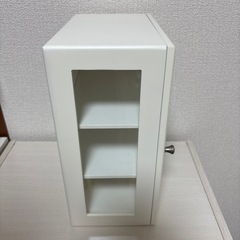 ニトリ　コレクションケース　ホワイトの画像