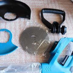 充電式草刈り機　開封済み未使用の画像