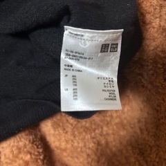 UNIQLO ブラック セーター Lの画像