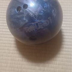 ボウリング🎳のボール３コの画像