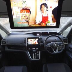 車検満タン セレナハイブリッド プロパイロットエディション エマージェンシーブレーキ ナビ フルセグTV Bluetooth フリップダウンモニター バックモニター 両側パワスラ インテリキー LEDライト ETCの画像