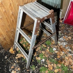 ハシゴ兼用脚立 3尺 天板幅広 の画像