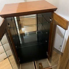 「あげます」キャビネットの画像