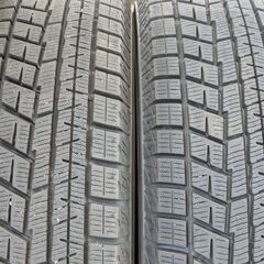 深溝工賃込み　２０２３年ヨコハマ製冬タイヤ　１６５／７０Ｒ１４　４本セットの画像