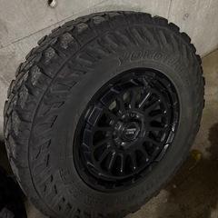 夏タイヤ　245/75R16 114.3 5穴の画像