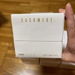 スコッティ　カシミヤティッシュの画像