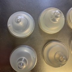 哺乳瓶の乳首の画像