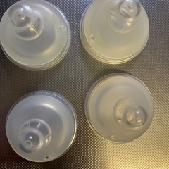 哺乳瓶の乳首の画像