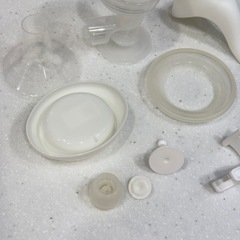 pigeon 手動式母乳搾乳器 クリア/ホワイトの画像