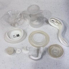 pigeon 手動式母乳搾乳器 クリア/ホワイトの画像