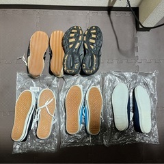 25.5サイズのシューズ5足セットの画像