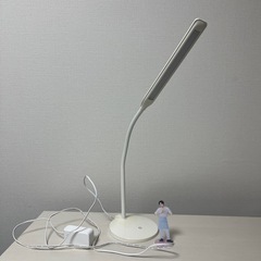 (取引中)卓上ライトの画像