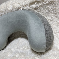 【未使用級】エルゴベビー ナチュラルカーブ　ナーシングピローの画像
