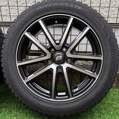 215/55R17 スタッドレスタイヤホイール4本セットの画像