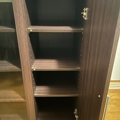 食器棚の画像