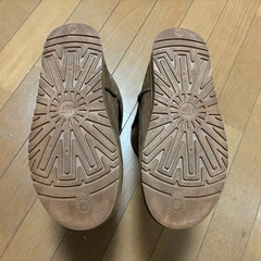 ムートンブーツの画像