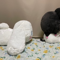 クロミちゃんとシナモンくんのぬいぐるみの画像