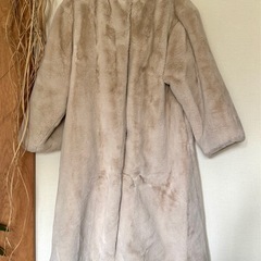 beams 
毛布みたいなコートです　かわいいですよの画像