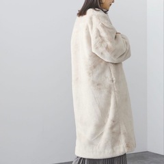 beams 
毛布みたいなコートです　かわいいですよの画像