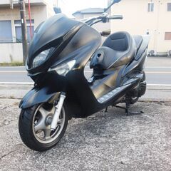 希少　YAMAHA マジェスティ125FI  エアロカウル マフラー他多数改造　高額かけたフルカスタム マッドブラック　セル始動 軽整備済 マジェスティーめったに出ない1台です。の画像