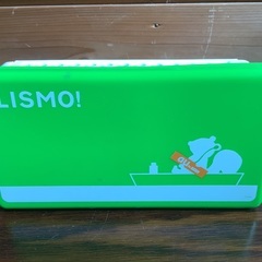 au LISMO リスモ　折りたたみ式　サンドイッチケース　弁当箱　リス　りすの画像