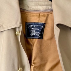 Burberryステンカラーコート　ネームありの画像