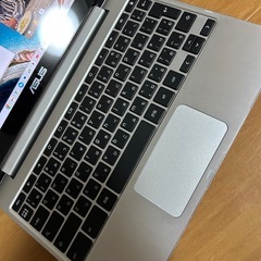 ASUS ChromeBook C101P Chrome OSの画像