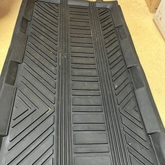 車用ゴムマットの画像