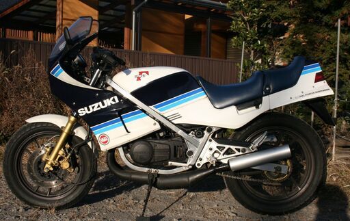 スズキ　ガンマ２５０初期型　実動