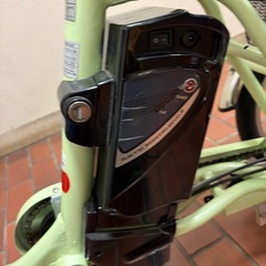 デザイン可愛い電動三輪車の画像