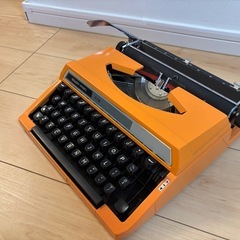 SILVER-REED タイプライター　モデル715　　の画像