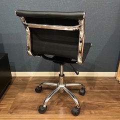 デスクチェアの画像