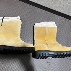 レディース　ボアショートブーツ(未使用)の画像