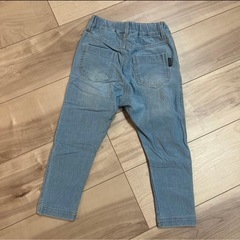 【値下げ】branshes デニムパンツ100cmの画像