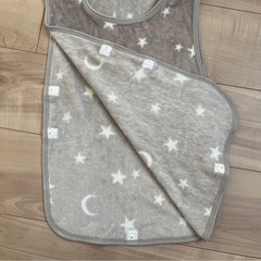 【美品】NITORI 星と月模様 ベビースリーパーの画像