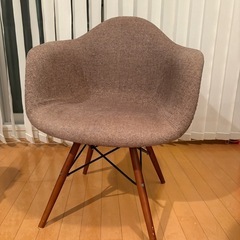 スタイリッシュ　チェアの画像