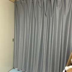 ニトリ 1級 遮光カーテン ディナ グレーの画像