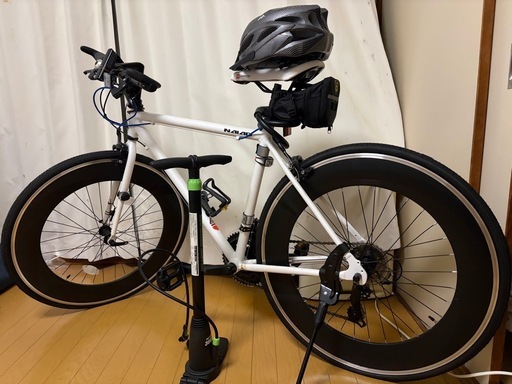 自転車　
クロスバイク