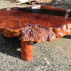 けやき？一枚板 机の画像