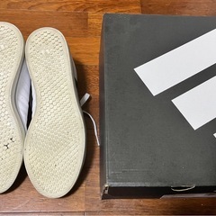 adidas スケートの画像