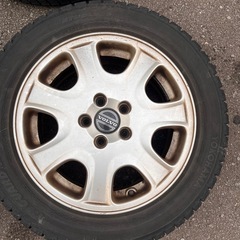 ボルボ純正　スタッドレスセットの画像