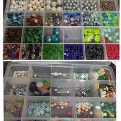 ビーズ7ケースの画像