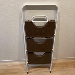 脚立　ニトリの画像